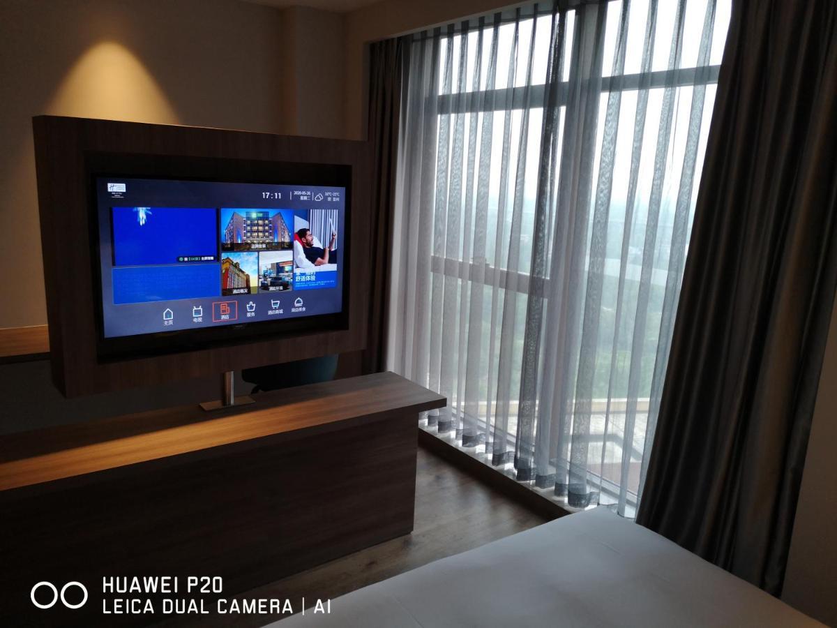 Holiday Inn Express Pengzhou Downtown, An Ihg Hotel Tianpeng Buitenkant foto