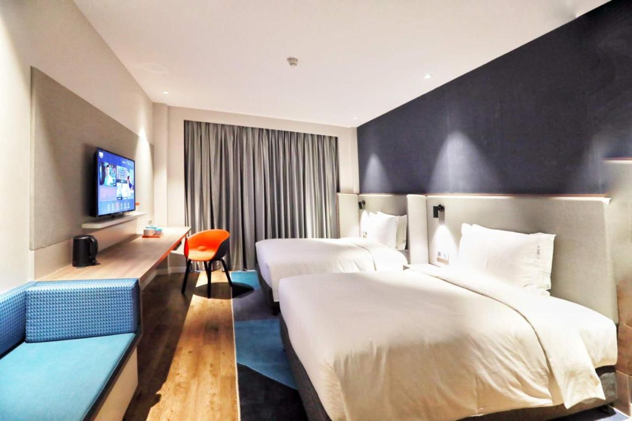 Holiday Inn Express Pengzhou Downtown, An Ihg Hotel Tianpeng Buitenkant foto